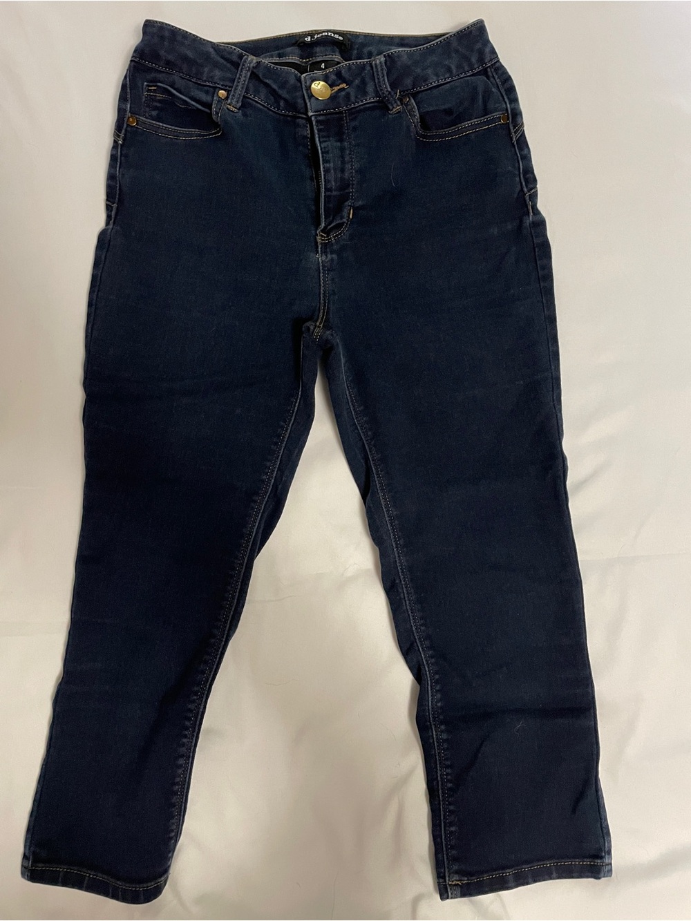 d. jeans Women's Skinny Capri Jeans - Dark Navy